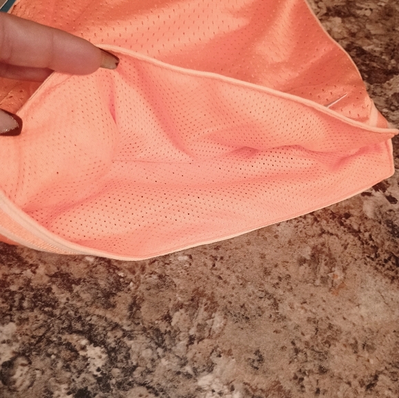 Nike Girls Kids Coral Athletic Shorts Nwt - Picture 3 of 5